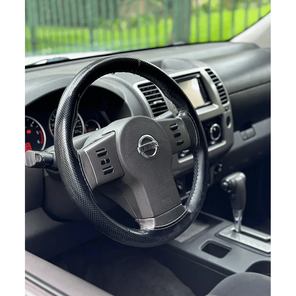 2015 Nissan Navara DCAB - Miniatura 8
