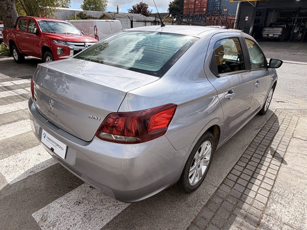 2023 Peugeot 301 1.6 - Miniatura 8