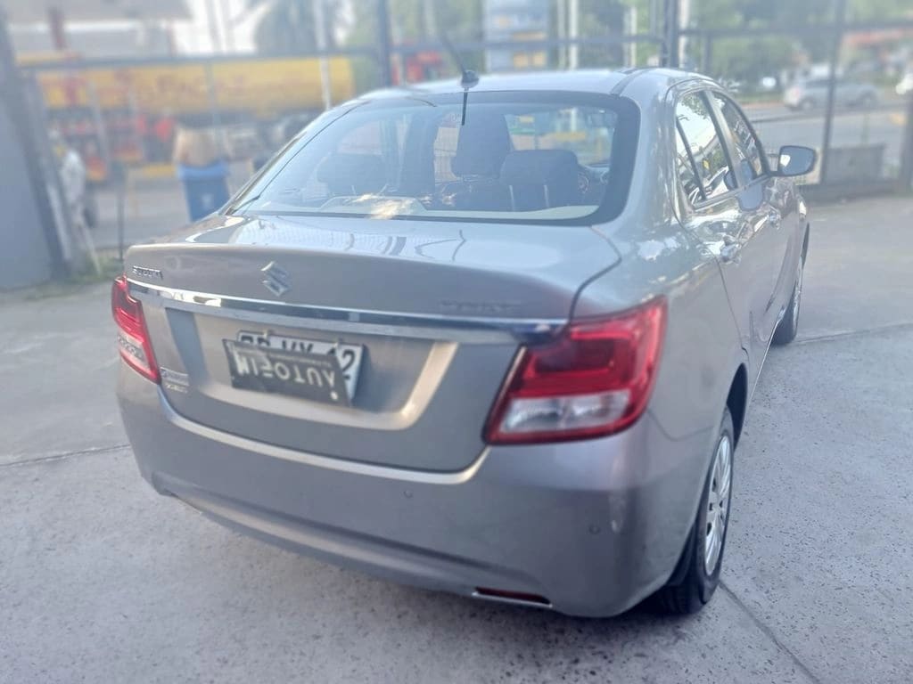 2022 Suzuki DZIRE 1.2 - Miniatura 3