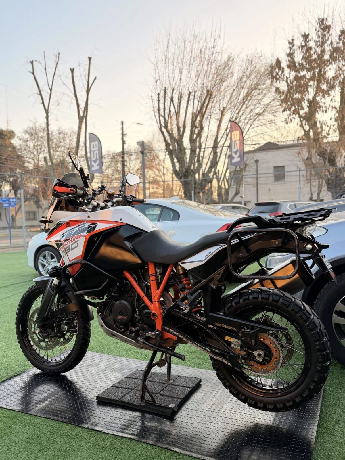 2013 KTM 1190 Adventure R - Miniatura 6
