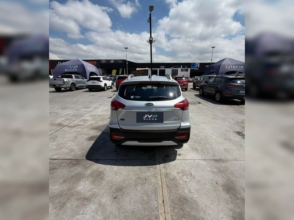 2024 JAC JS3 1.6 Plata - Miniatura 3