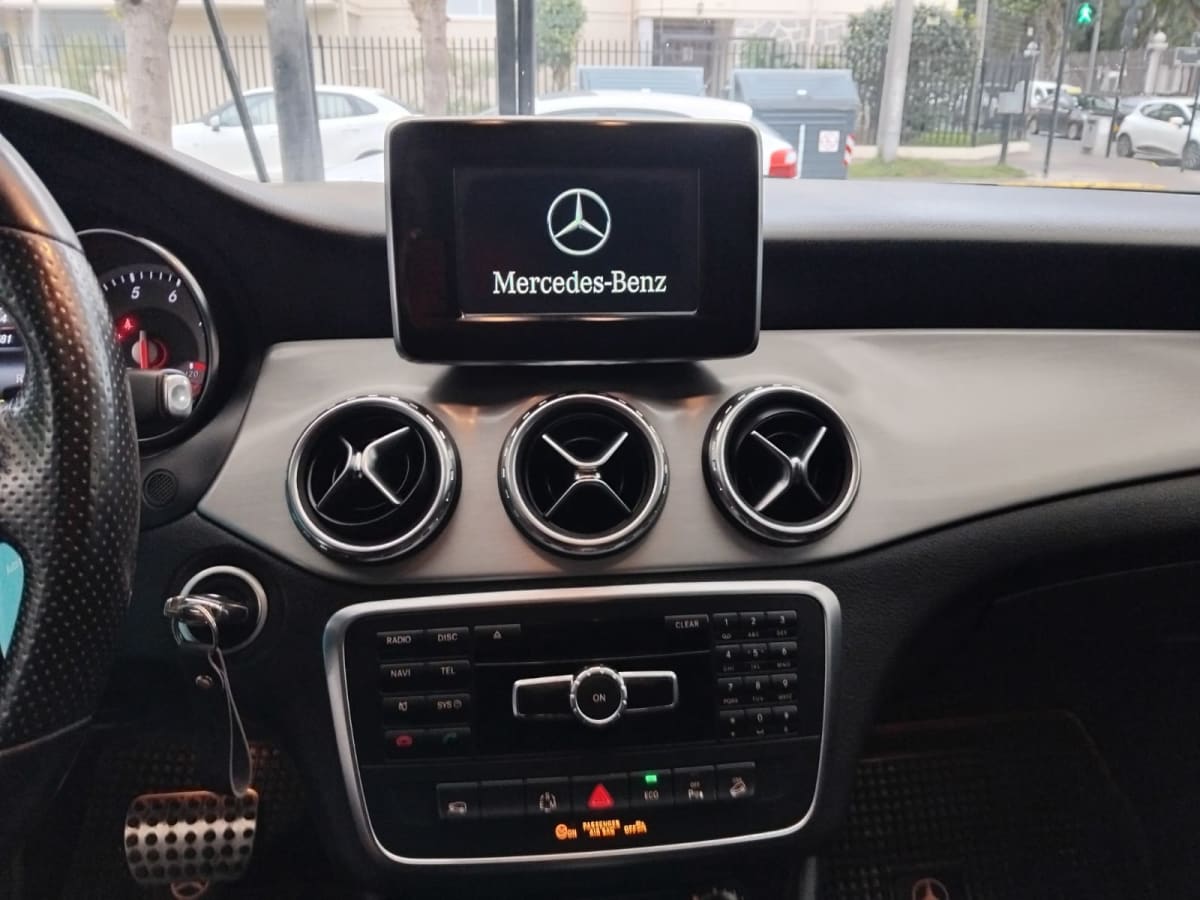 2015 MERCEDES BENZ GLA 250 Blanco - Miniatura 10