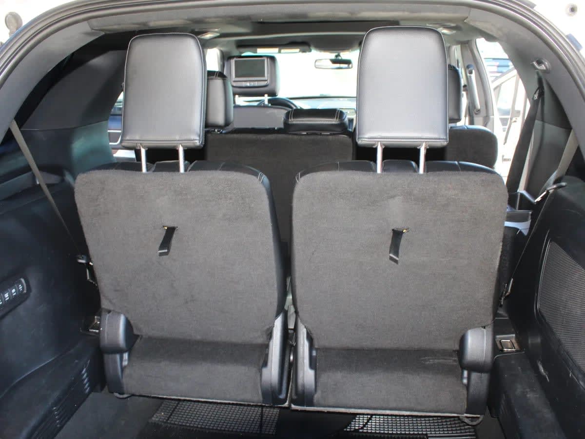 2016 Ford Explorer LTD Blanco - Miniatura 9