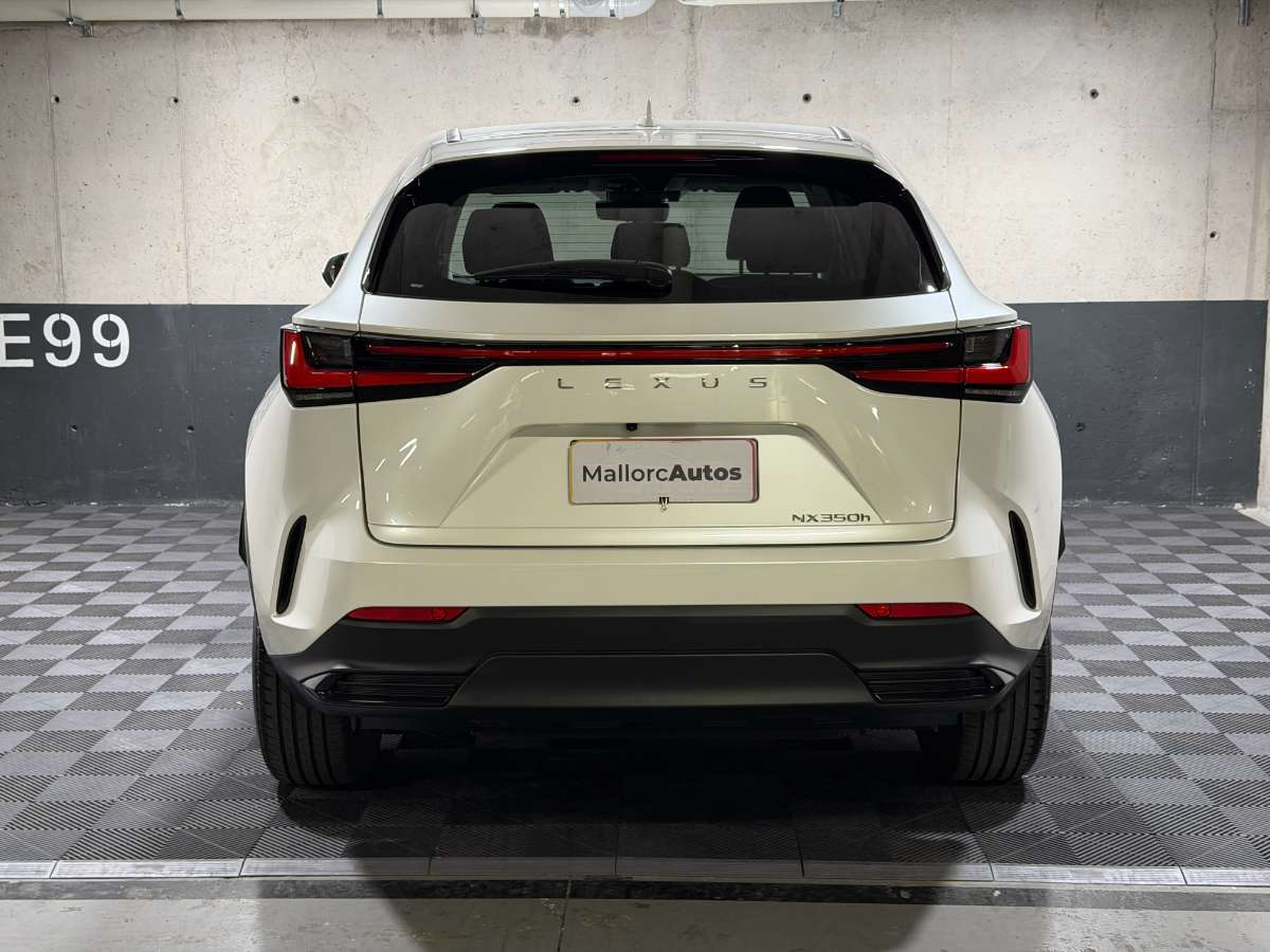 2025 Lexus NX350H 2.5 Blanco - Miniatura 5