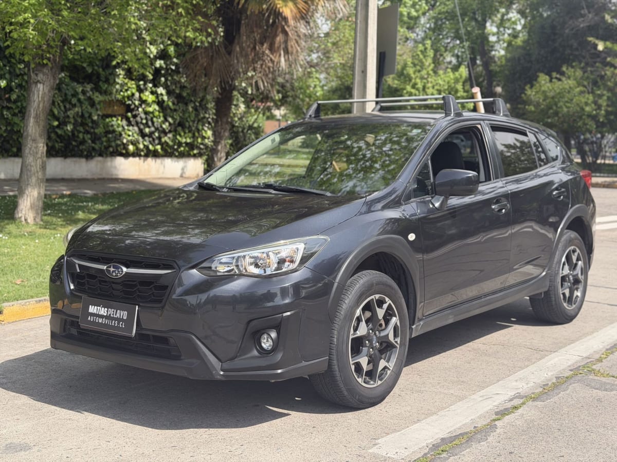 2019 Subaru XV 1.6I Gris - Miniatura 3