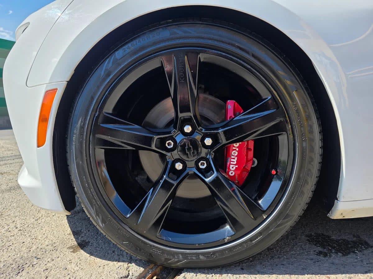 2018 Chevrolet Camaro 6.2L Blanco - Miniatura 9