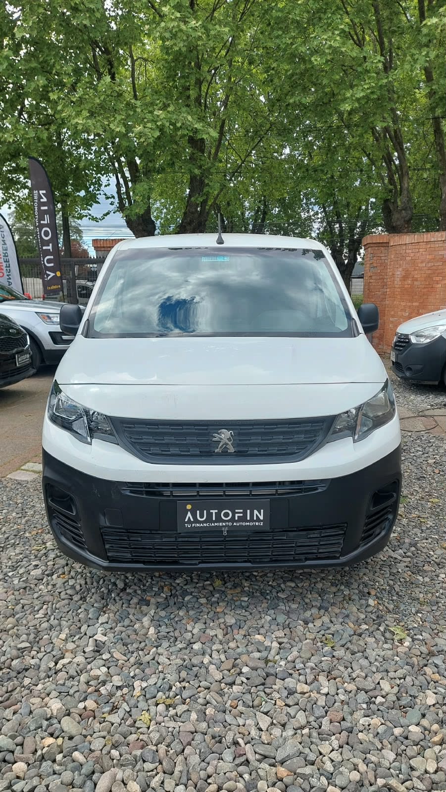 2021 Peugeot Partner - Imagen 1