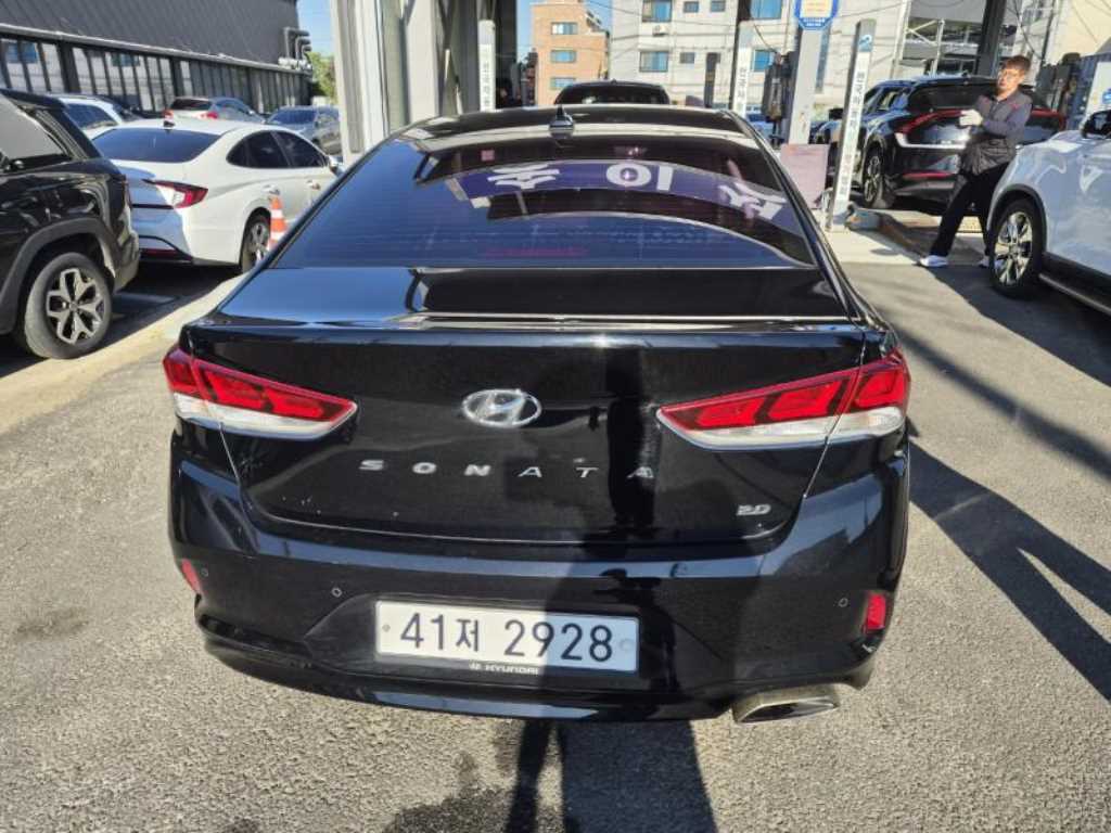 2018 Hyundai Sonata New Negro - Miniatura 4