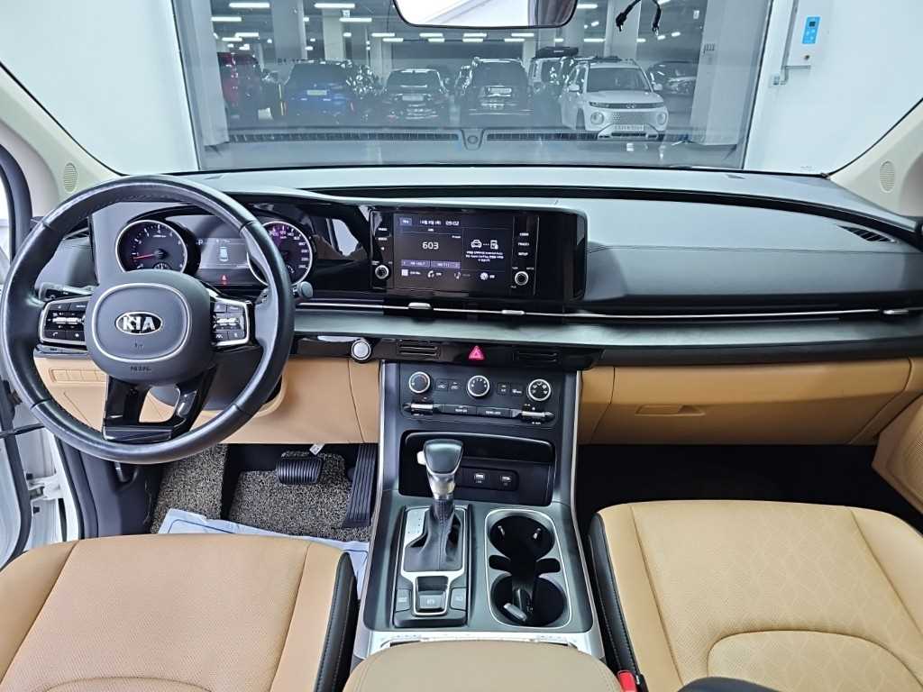 2021 Kia Carnival 4th Blanco - Miniatura 7