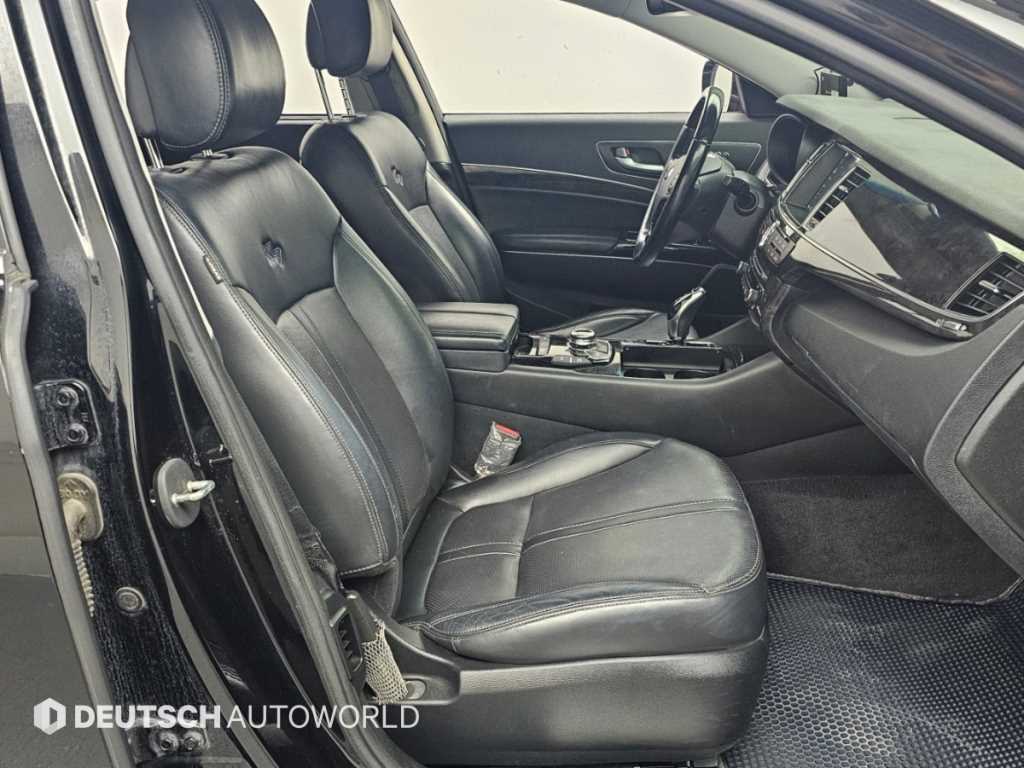 2015 Kia K9 3.3 Negro - Miniatura 10