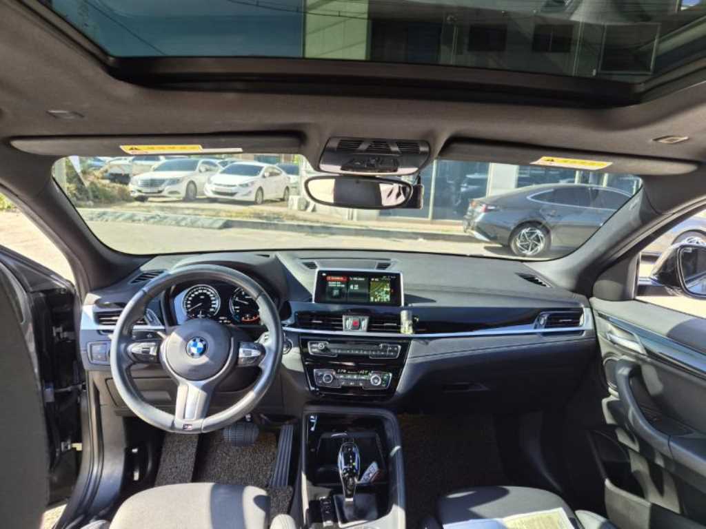 2018 BMW X2 Diesel Gris - Miniatura 10