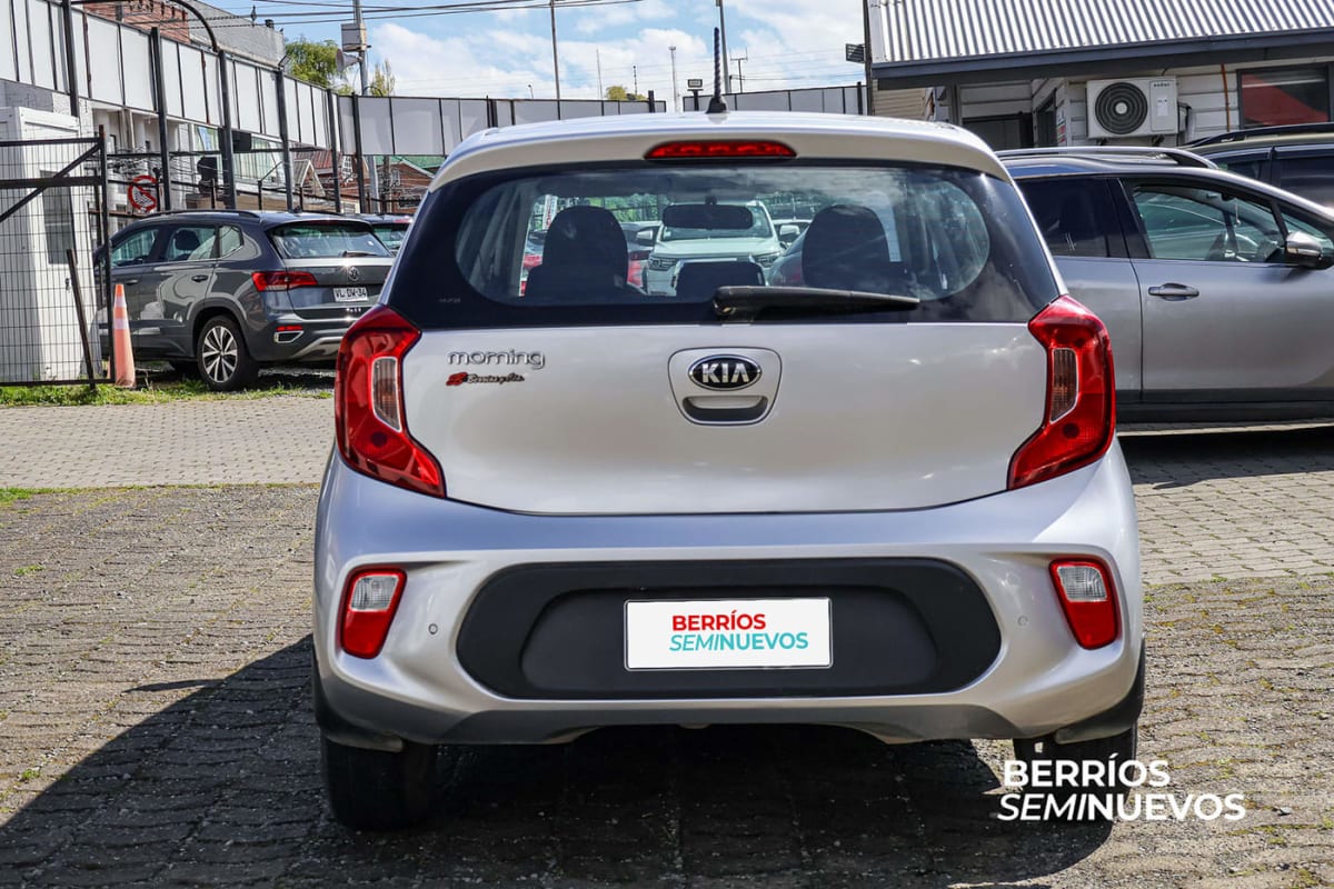 2018 Kia MORNING EX 1.2 EX Plata - Miniatura 5
