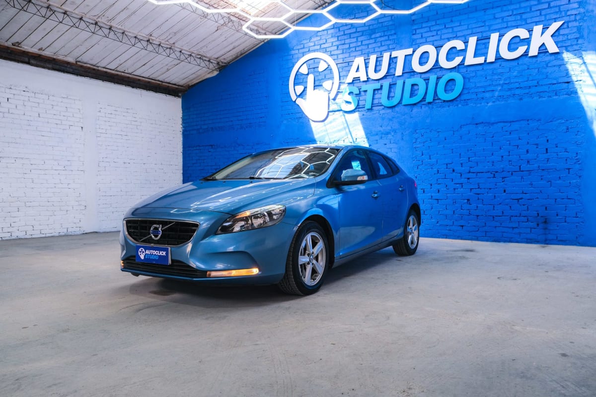 2017 Volvo V40 D2 - Imagen 1