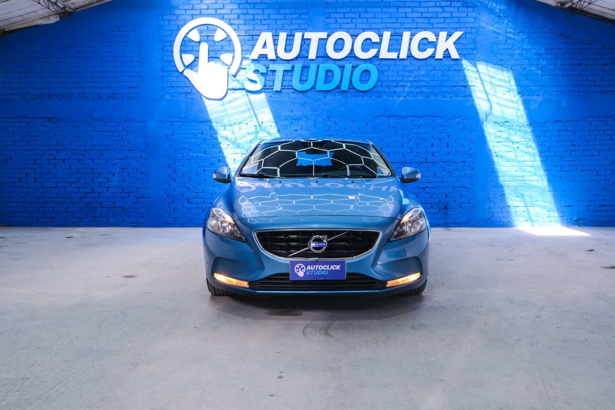 2017 Volvo V40 D2 - Miniatura 2
