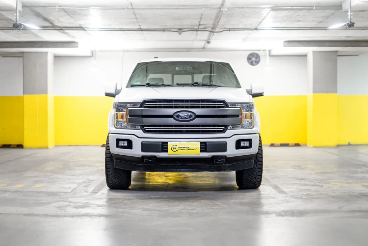 2019 Ford F-150 5.0 Blanco - Miniatura 2