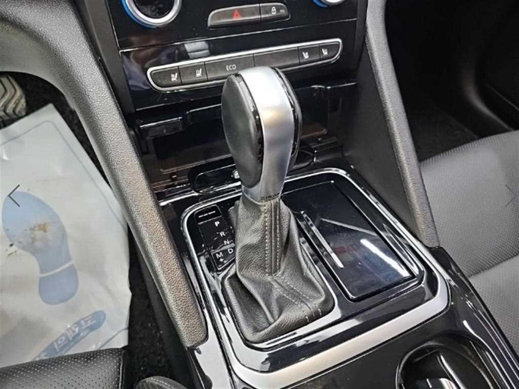 2019 Samsung SM6 LPG Blanco - Miniatura 8