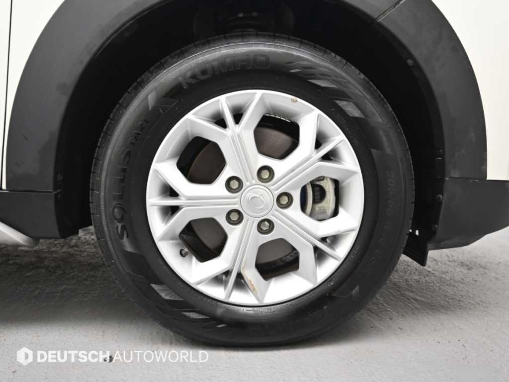 2024 SsangYong Tivoli 2WD - Miniatura 5