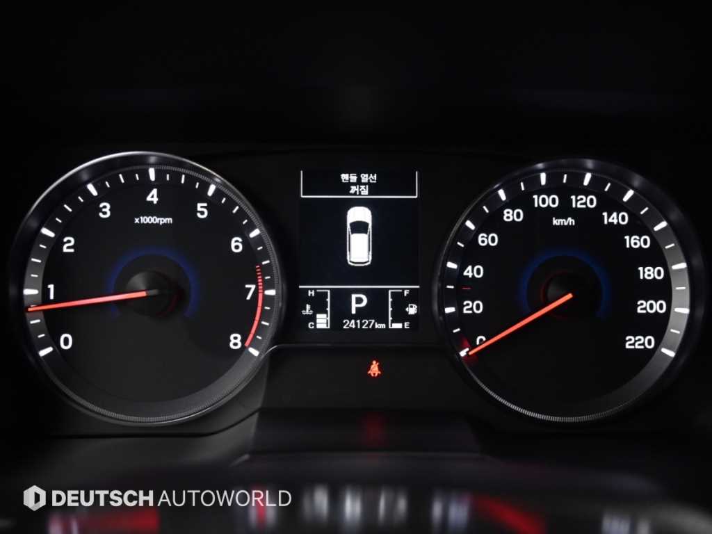 2024 SsangYong Tivoli 2WD - Miniatura 8