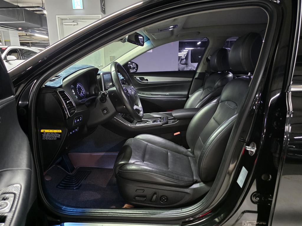 2018 Hyundai Grandeur IG Negro - Miniatura 7