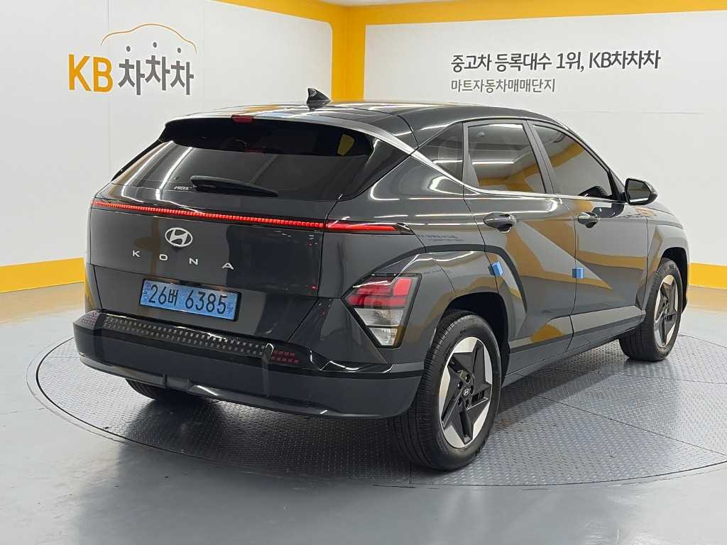 2025 Hyundai Kona Diesel - Miniatura 4