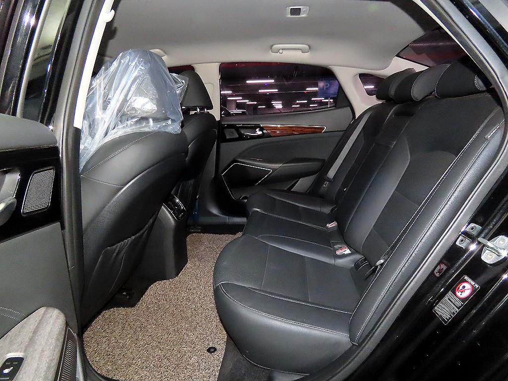 2016 Kia K7 2.4 Negro - Miniatura 7