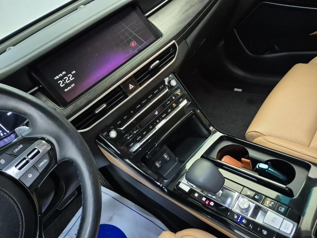 2020 Kia K7 Premier Azul - Miniatura 10
