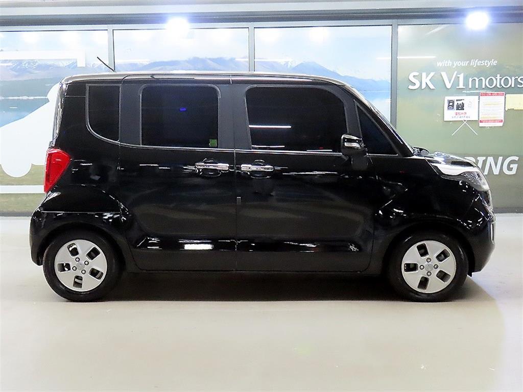 2016 KIA Ray Gasoline Negro - Miniatura 3