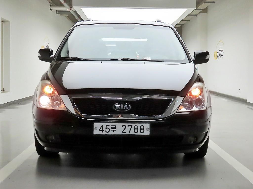 2014 KIA Carnival Diesel - Imagen 1