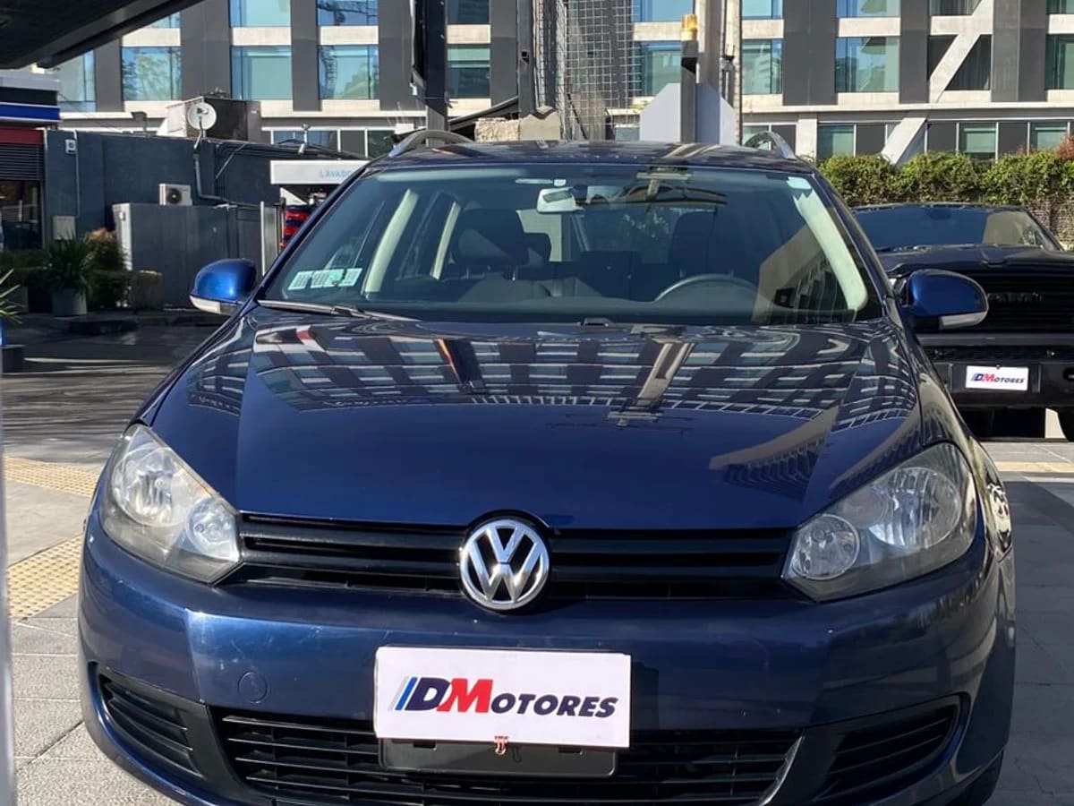 2013 Volkswagen Golf Turbo Azul - Miniatura 2