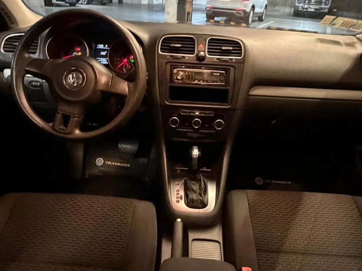 2013 Volkswagen Golf Turbo Azul - Miniatura 9