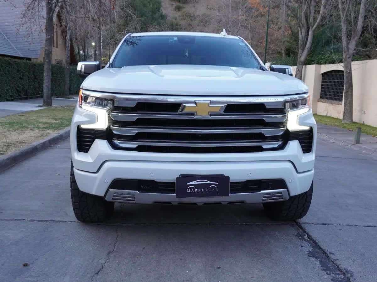 2023 Chevrolet Silverado Diesel Blanco - Miniatura 2