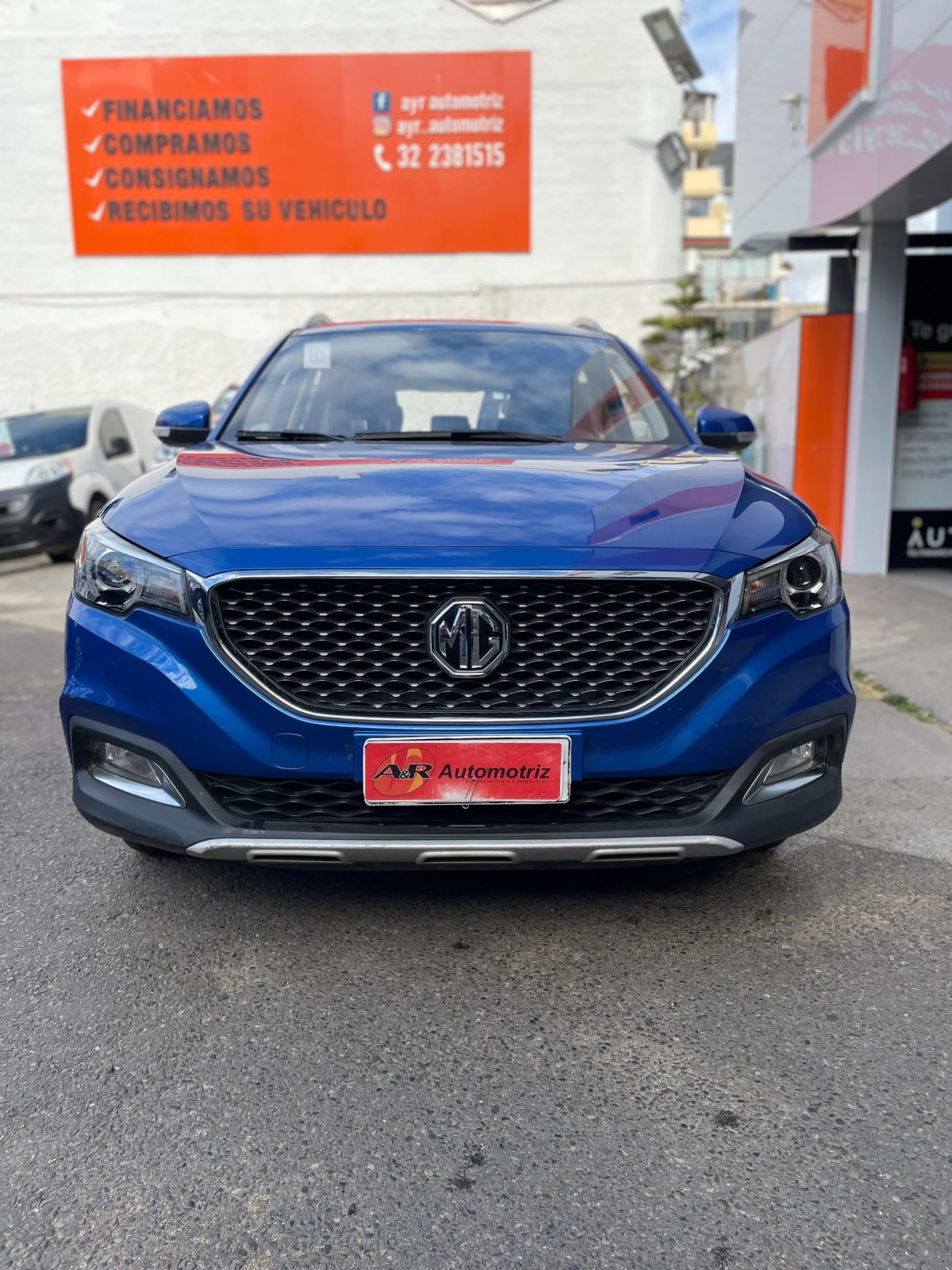 2022 MG ZS 1.5 - Miniatura 2
