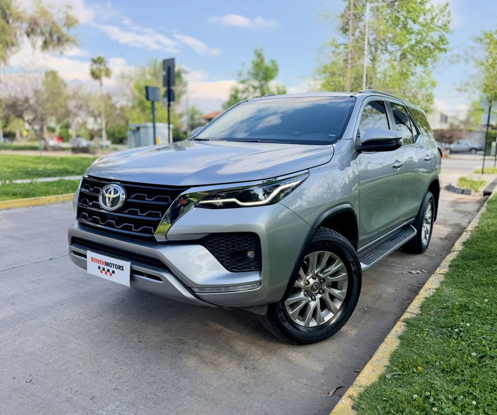 2022 Toyota Fortuner Compra - Imagen 1