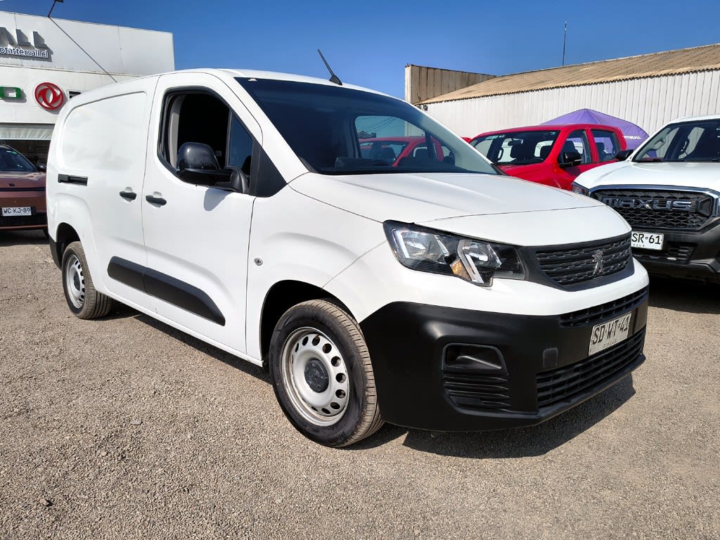 2022 Peugeot Partner 1.6 - Miniatura 3