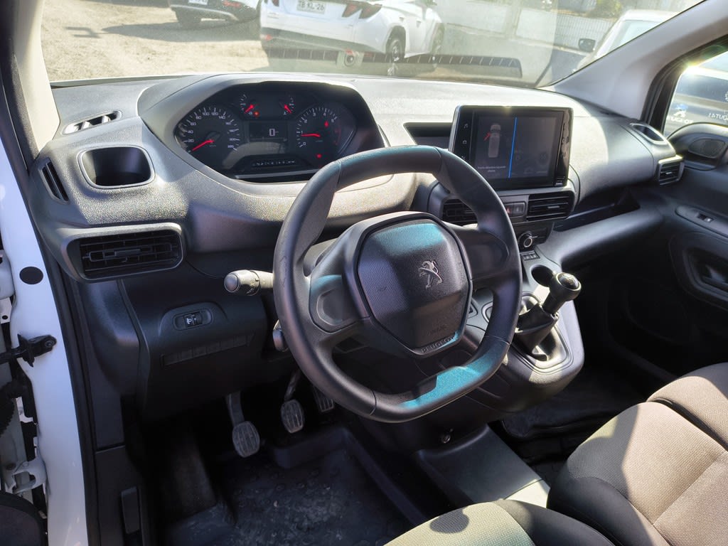 2022 Peugeot Partner 1.6 - Miniatura 10