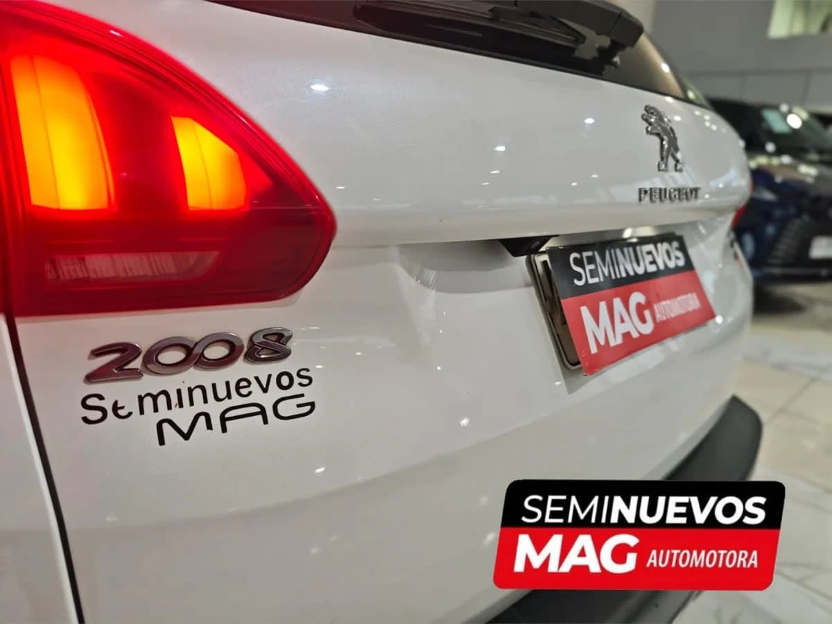 2018 Peugeot 2008 1.2 Blanco - Miniatura 5