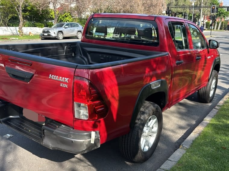 2021 Toyota HILUX Dcab - Miniatura 5