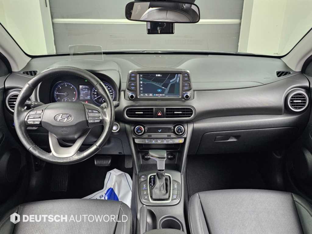 2018 Hyundai Kona Diesel Gris - Miniatura 7