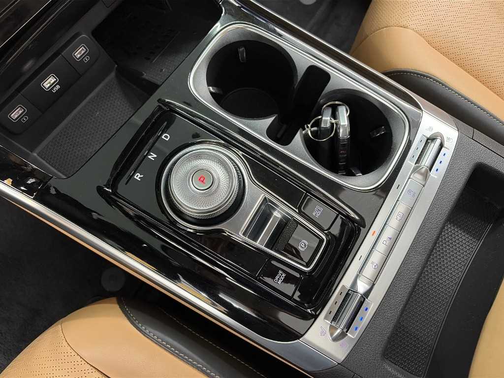 2023 KIA Carnival Diesel Verde - Miniatura 8