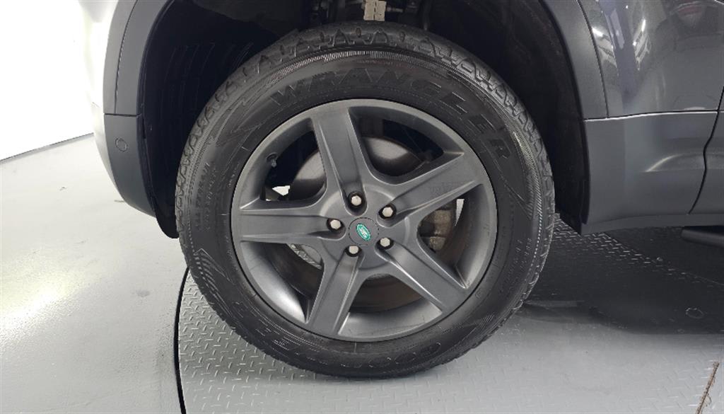 2023 Land Rover Defender Diesel Gris - Miniatura 5
