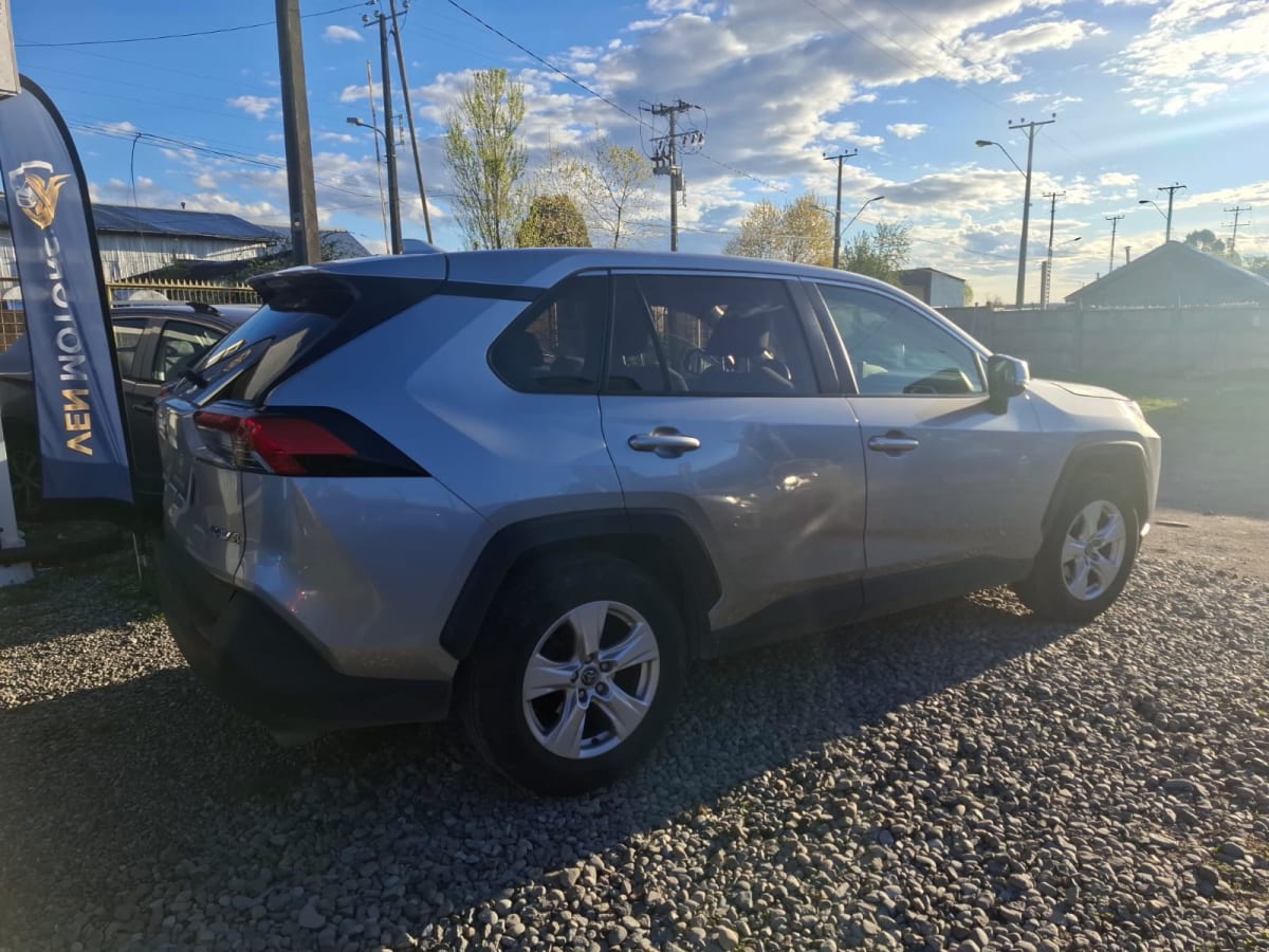 2019 Toyota RAV4 Gris - Miniatura 8
