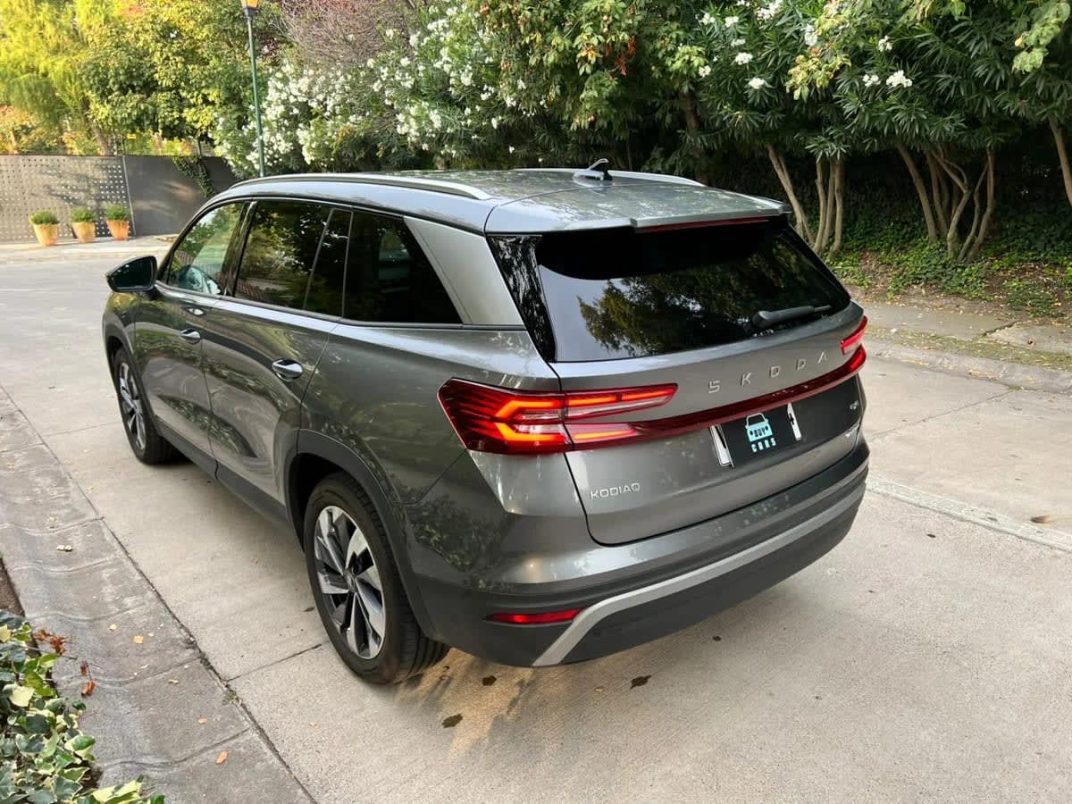2026 SKODA New Kodiaq 4X4 - Miniatura 5