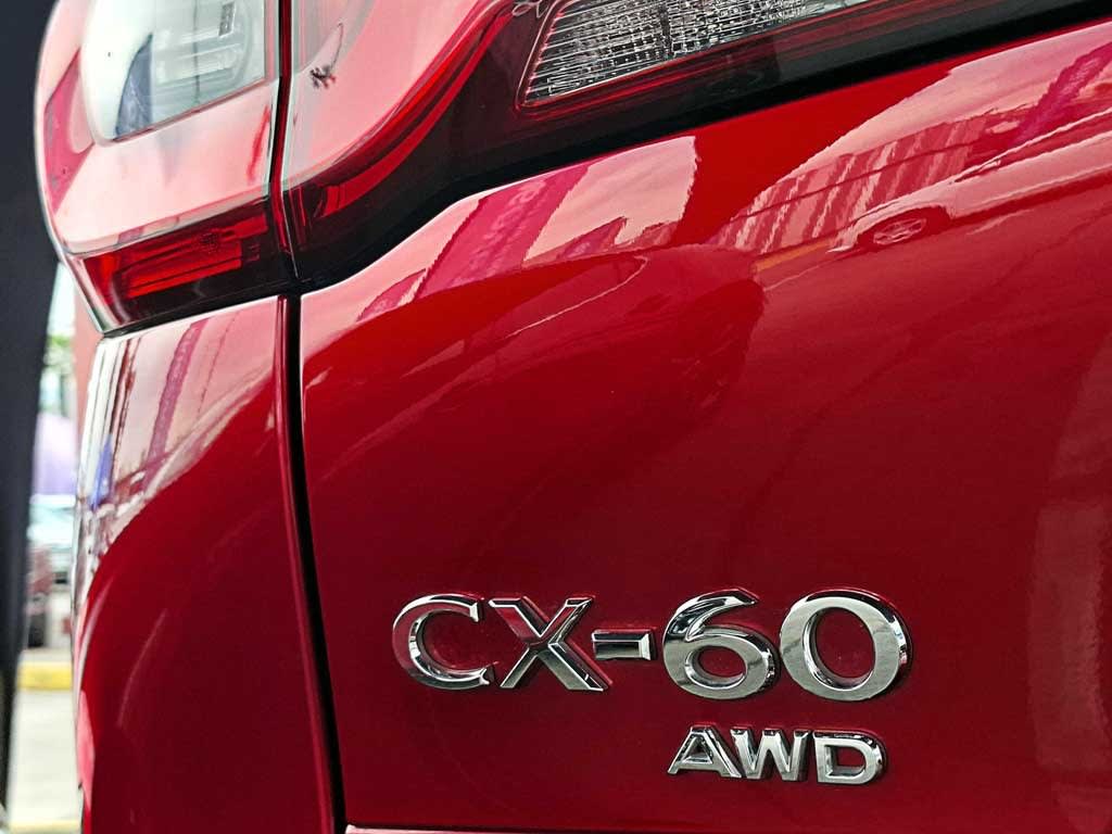 2025 Mazda Cx-60 3.3 Rojo - Miniatura 8