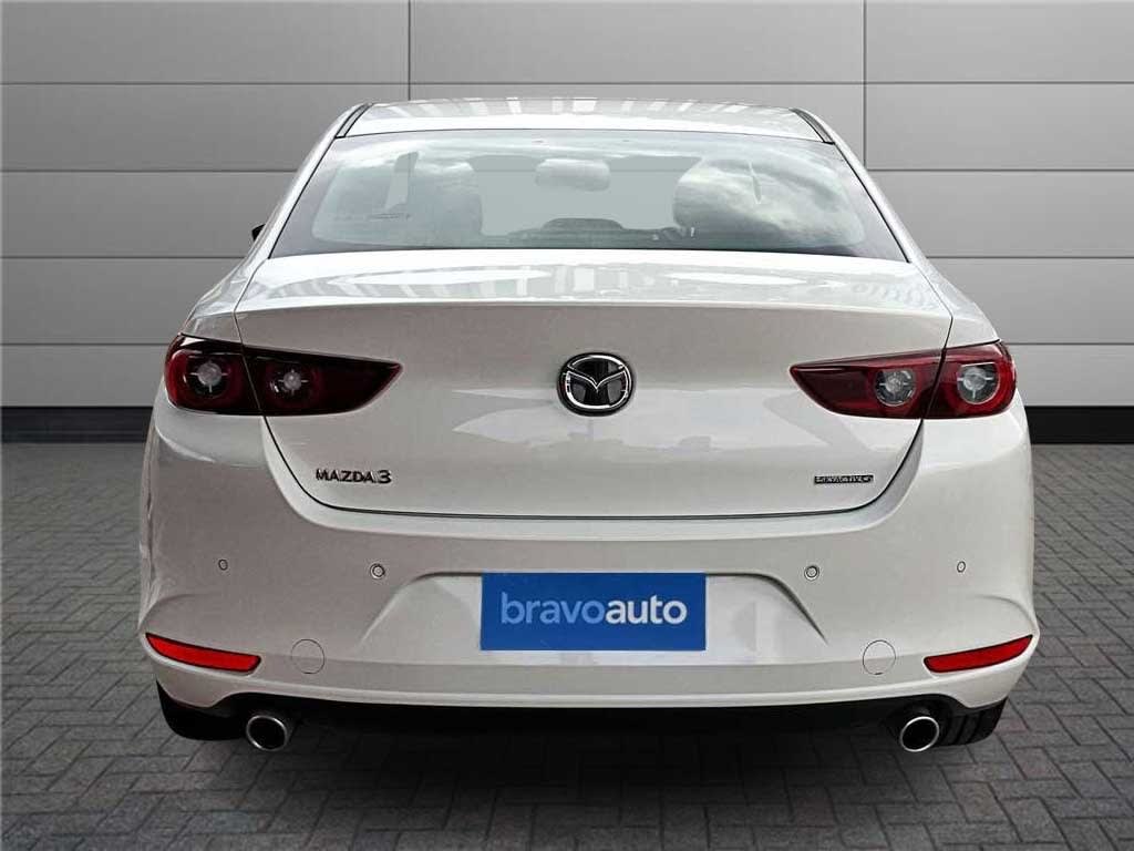 2025 Mazda 3 Sedan 2.0 Blanco - Miniatura 3