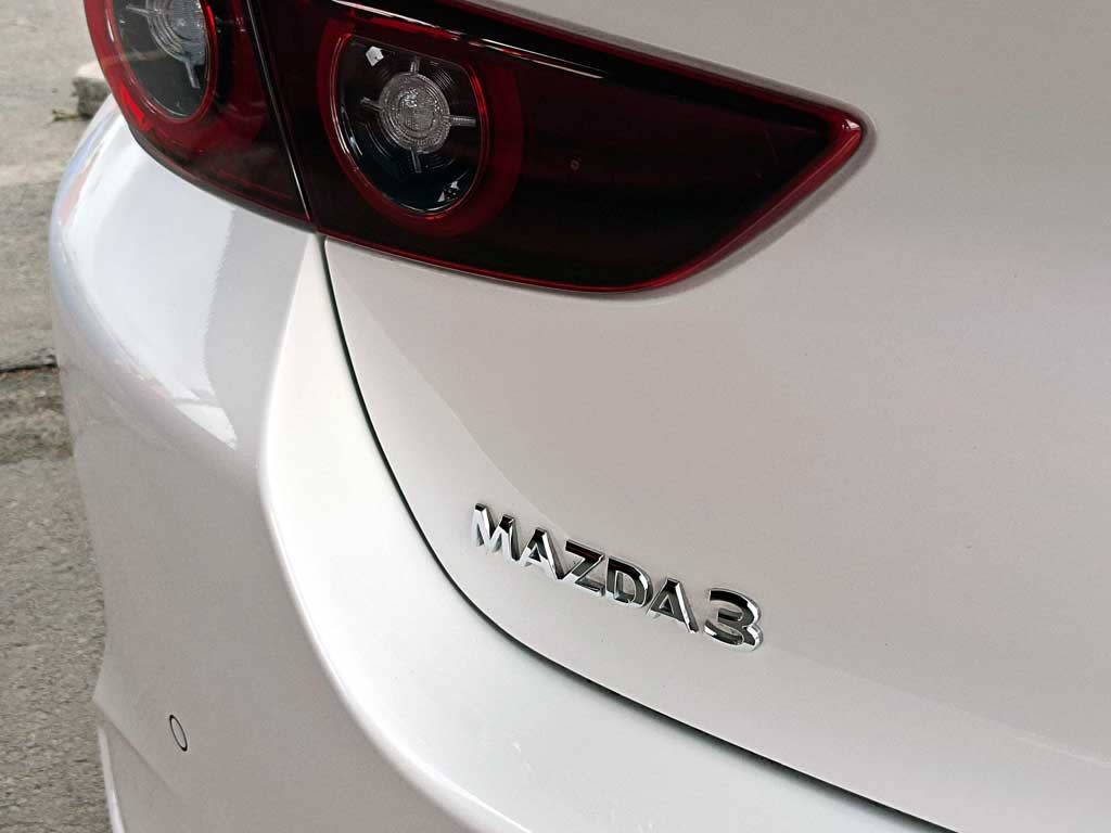 2025 Mazda 3 Sedan 2.0 Blanco - Miniatura 9