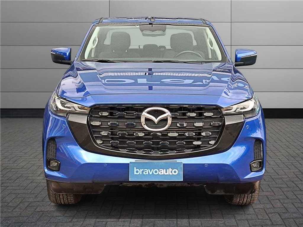 2025 Mazda BT-50 3.0 Azul - Miniatura 6