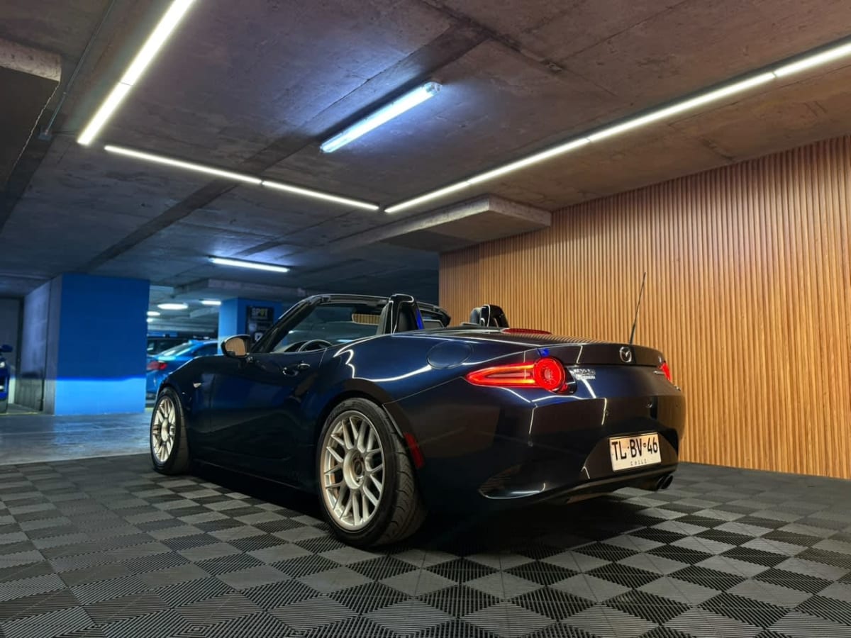 2024 Mazda Mx-5 2.0 - Miniatura 8