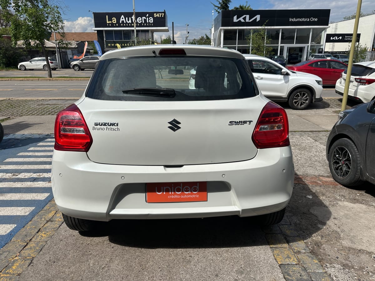 2022 Suzuki SWIFT 1.2 - Miniatura 5