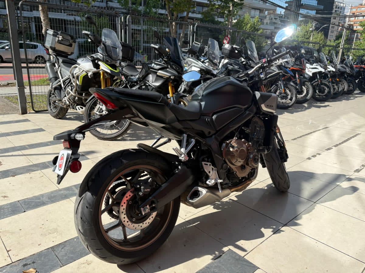 2026 Honda CB650R - Miniatura 7