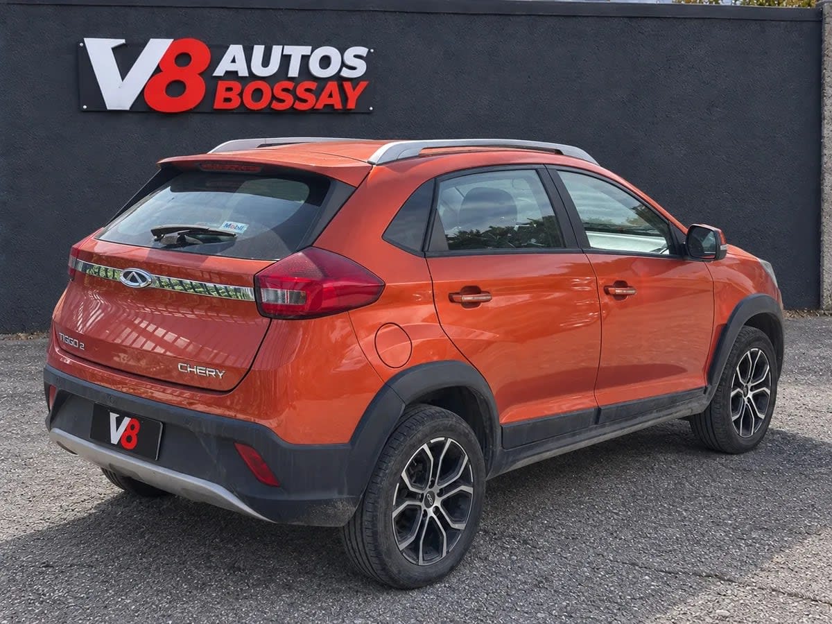 2022 Chery Tiggo 2 Naranja - Miniatura 4